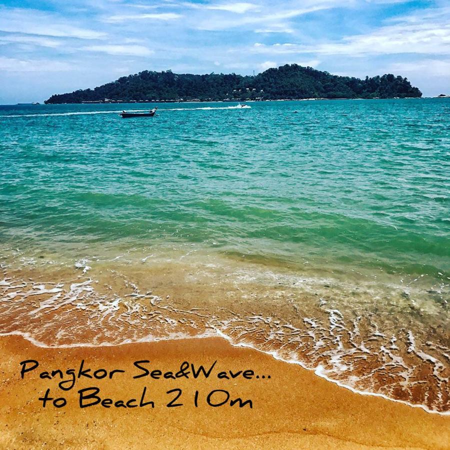 Sea & Wave #1 Coral Bay Apartment Pekan Pangkor Dış mekan fotoğraf