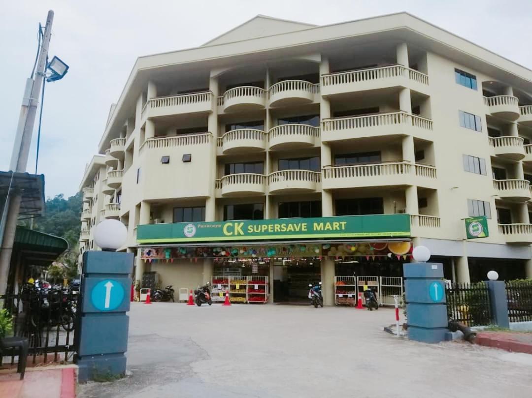 Sea & Wave #1 Coral Bay Apartment Pekan Pangkor Dış mekan fotoğraf